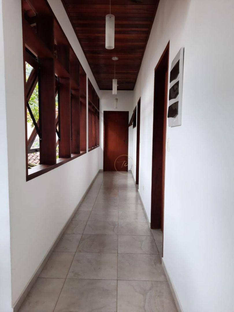 Casa à venda e aluguel com 6 quartos, 320m² - Foto 6