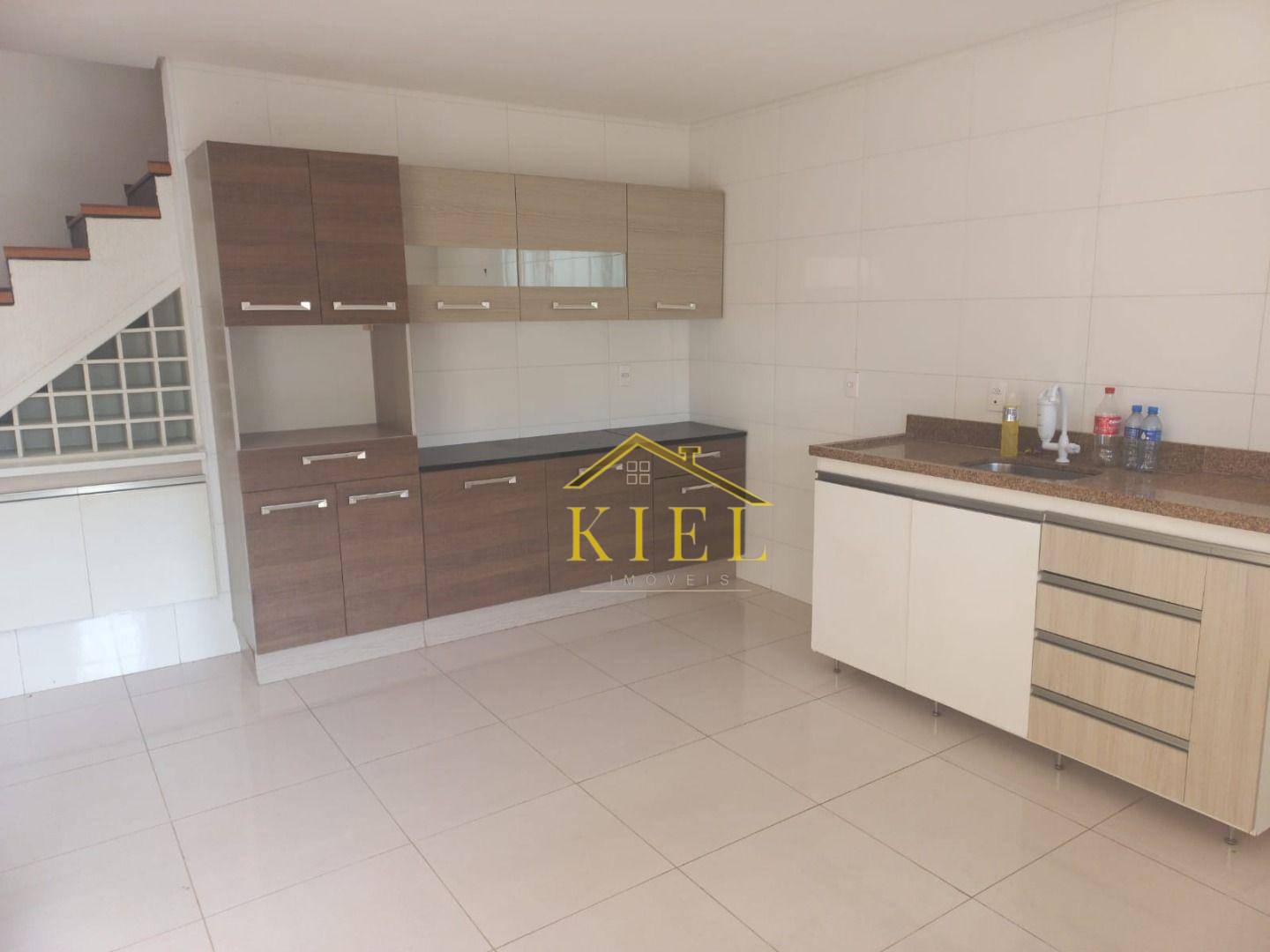 Casa de Condomínio à venda com 3 quartos, 270m² - Foto 32