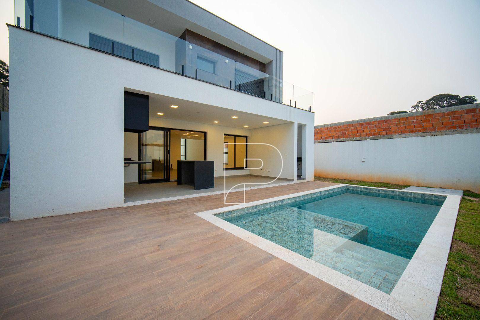 Casa de Condomínio à venda com 3 quartos, 303m² - Foto 1