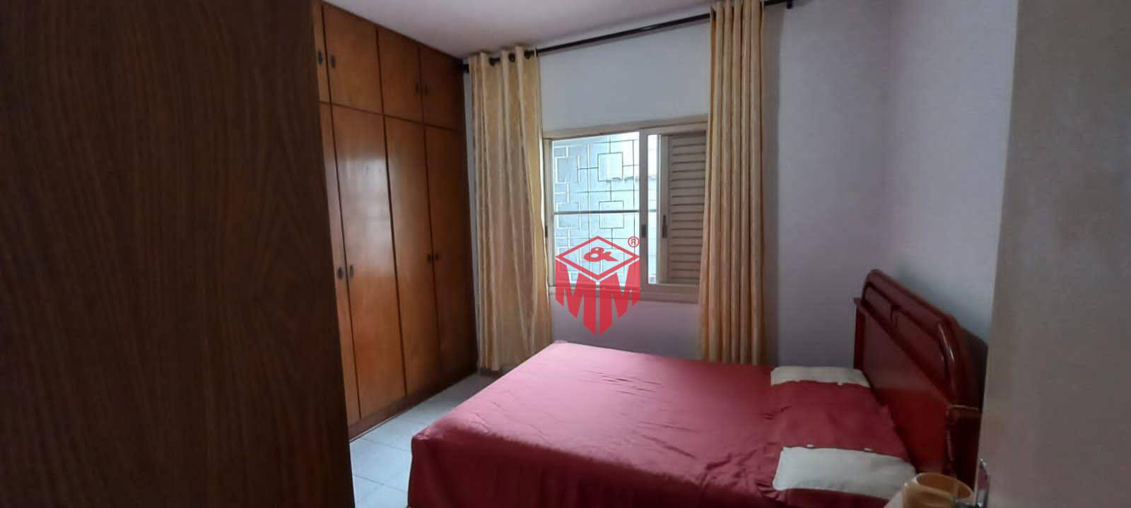 Casa à venda com 4 quartos, 201m² - Foto 5