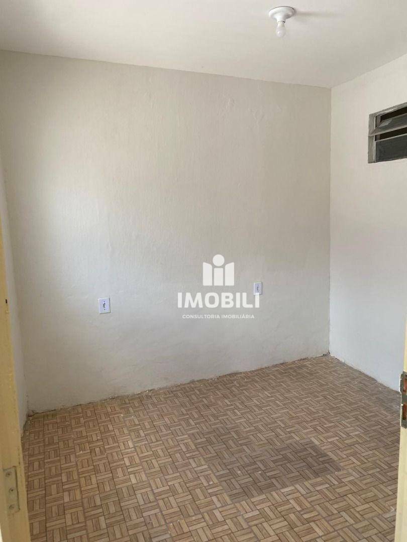 Casa à venda com 3 quartos, 80M2 - Foto 13