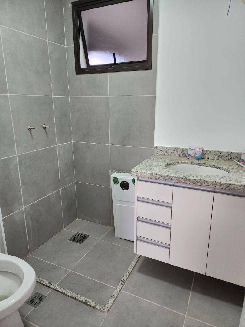 Apartamento à venda com 2 quartos, 65m² - Foto 14