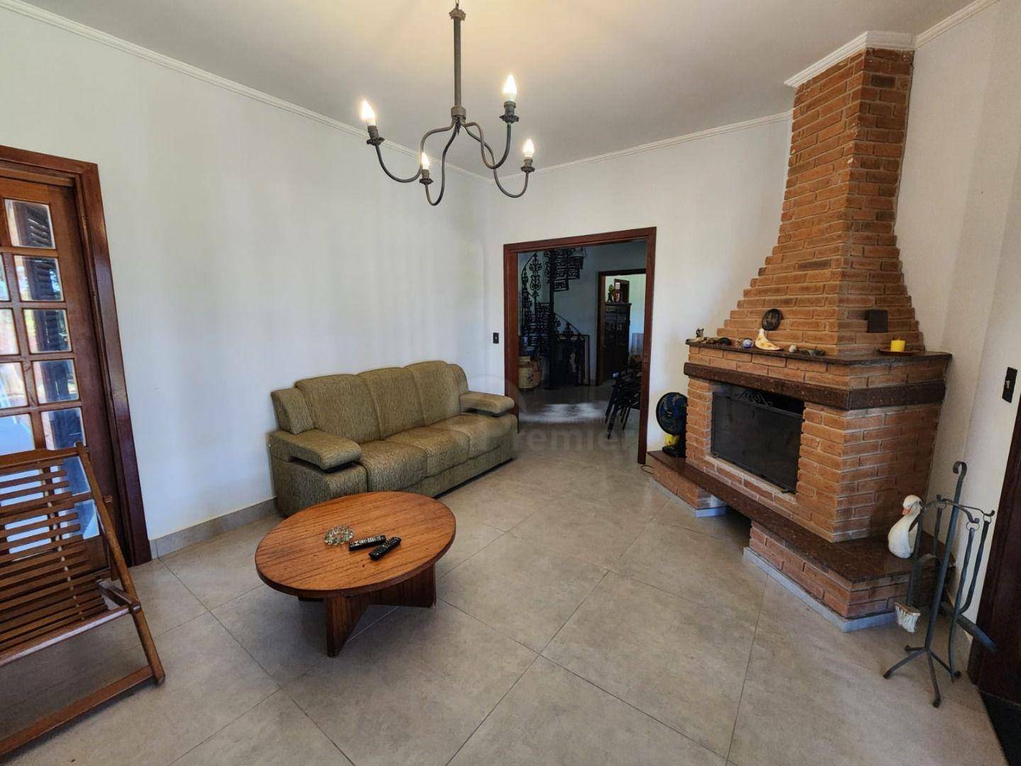 Casa de Condomínio à venda com 4 quartos, 446m² - Foto 8