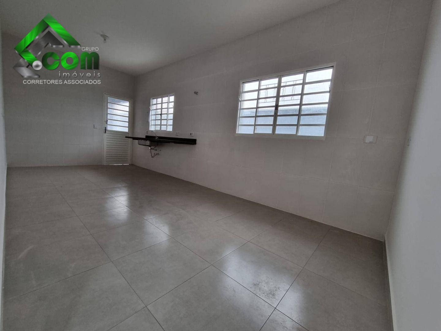 Casa à venda com 3 quartos, 120m² - Foto 18