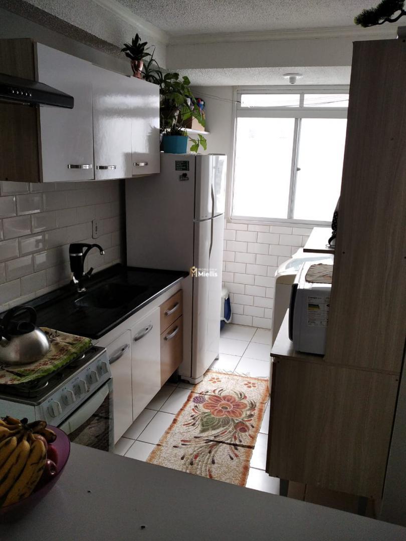 Apartamento à venda com 2 quartos, 55m² - Foto 18