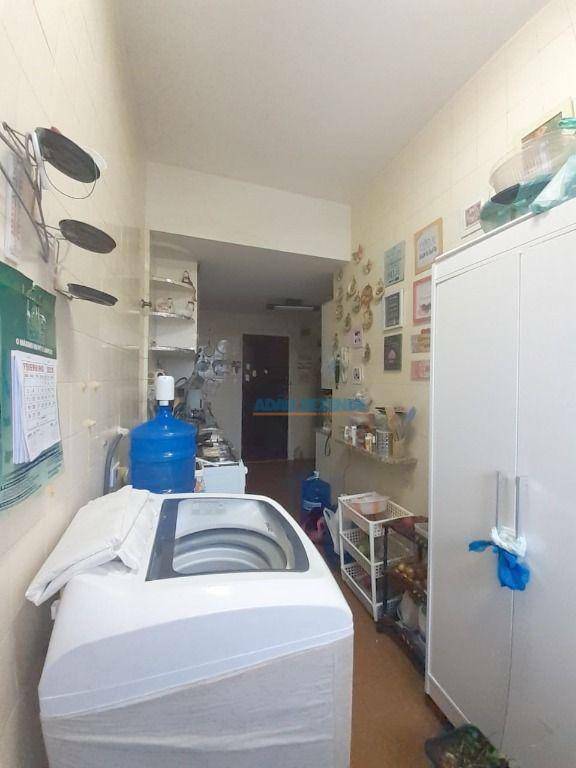 Apartamento à venda com 2 quartos, 89m² - Foto 17