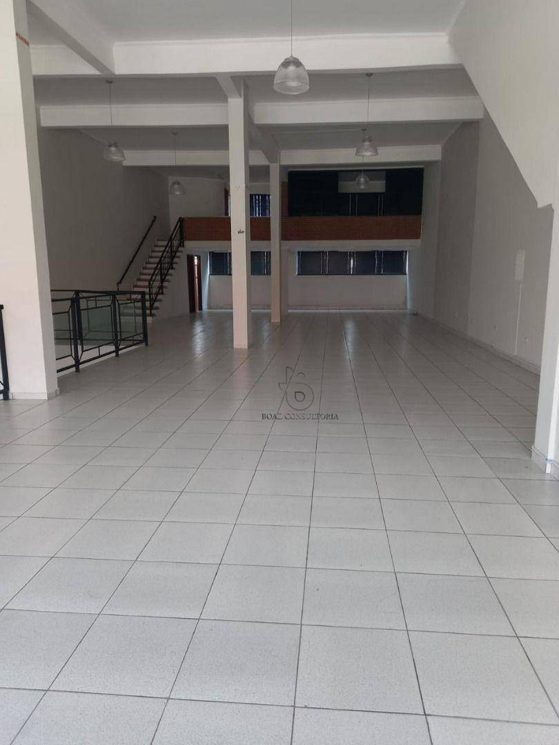 Depósito-Galpão-Armazém para alugar, 450m² - Foto 1