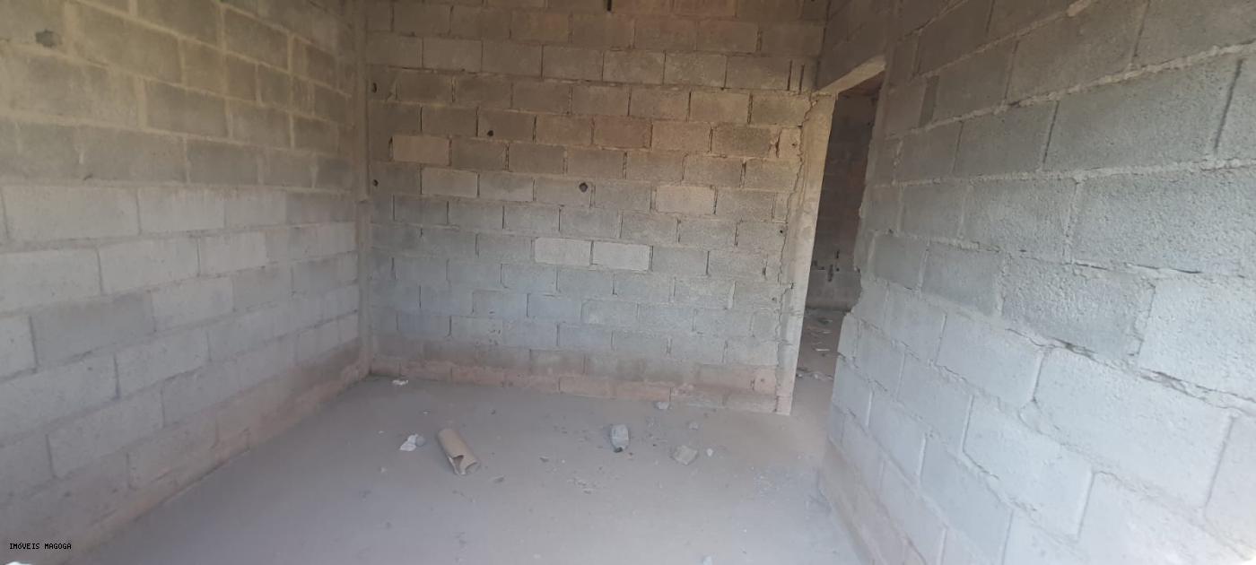 Terreno à venda com 2 quartos, 400m² - Foto 12