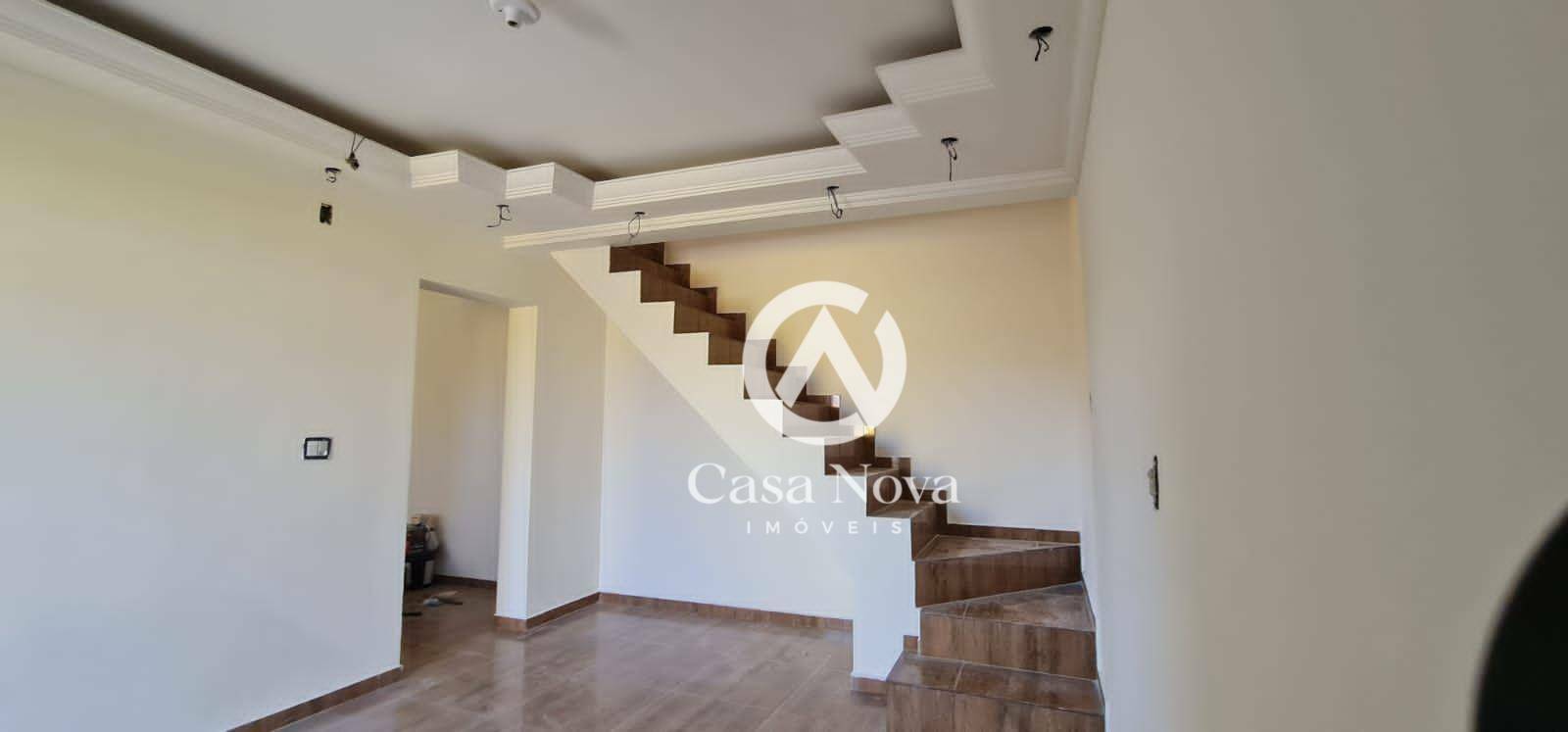 Casa à venda e aluguel com 2 quartos, 120m² - Foto 2