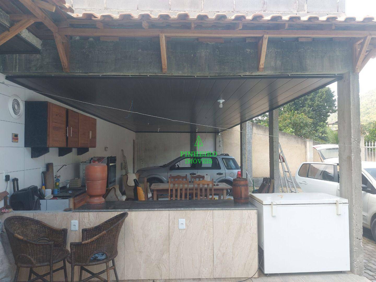 Casa à venda e aluguel com 3 quartos, 300m² - Foto 17