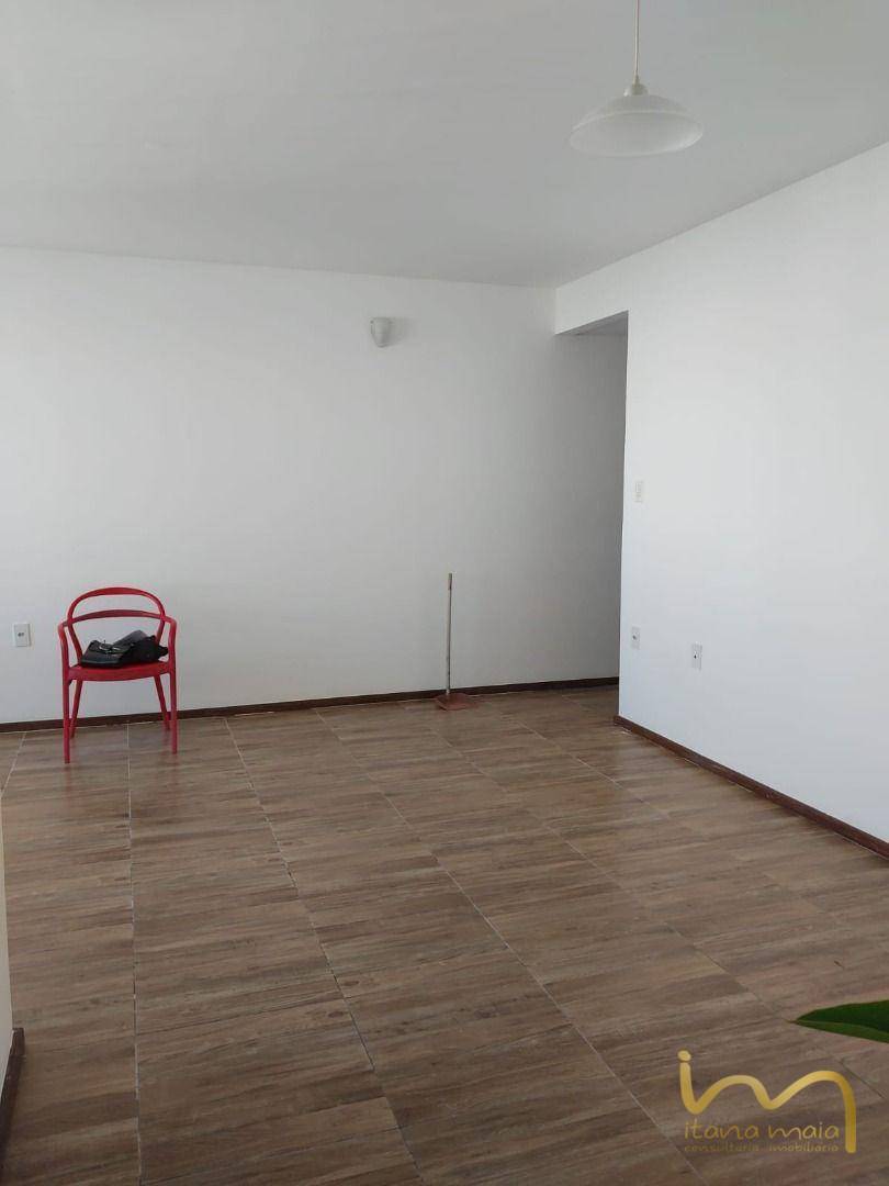 Apartamento à venda com 3 quartos, 98m² - Foto 8