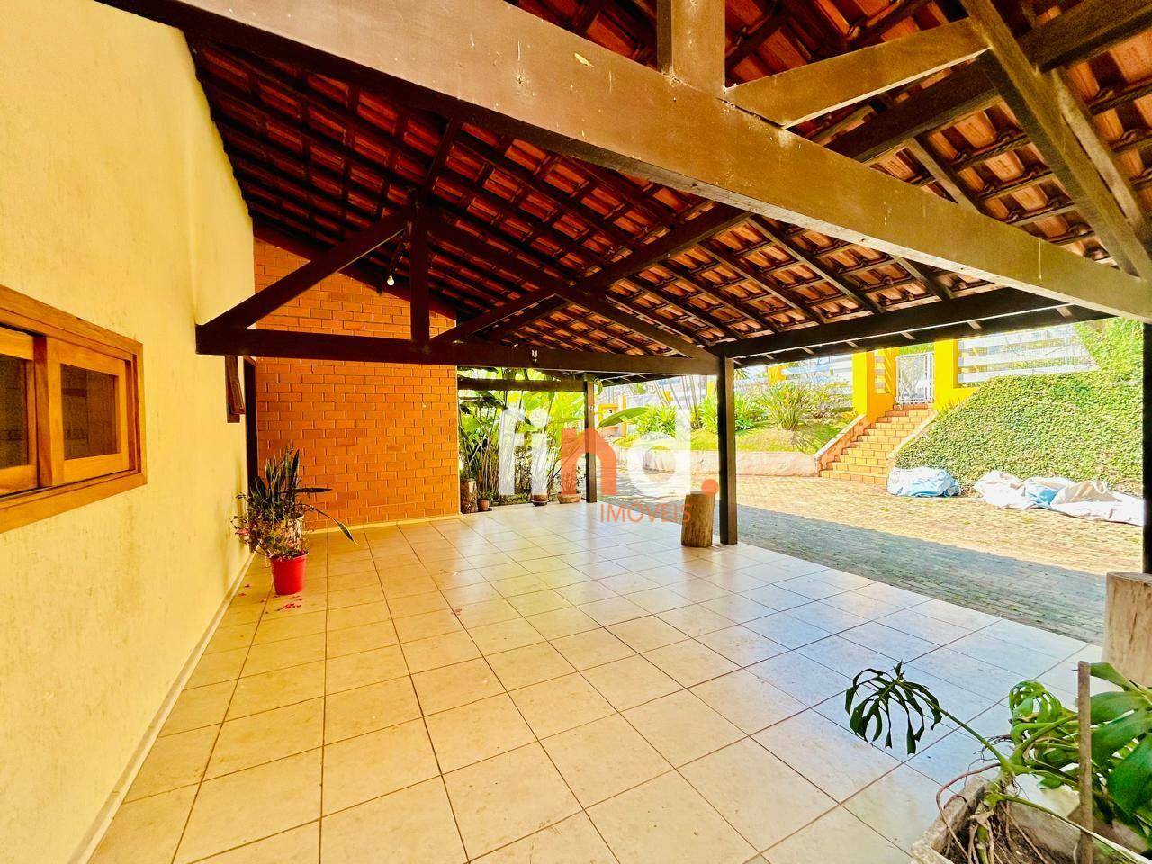 Casa de Condomínio à venda e aluguel com 4 quartos, 100m² - Foto 5