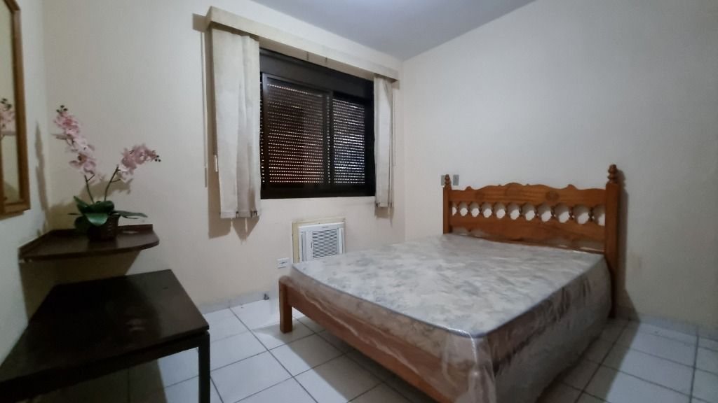 Apartamento à venda com 4 quartos, 190m² - Foto 12