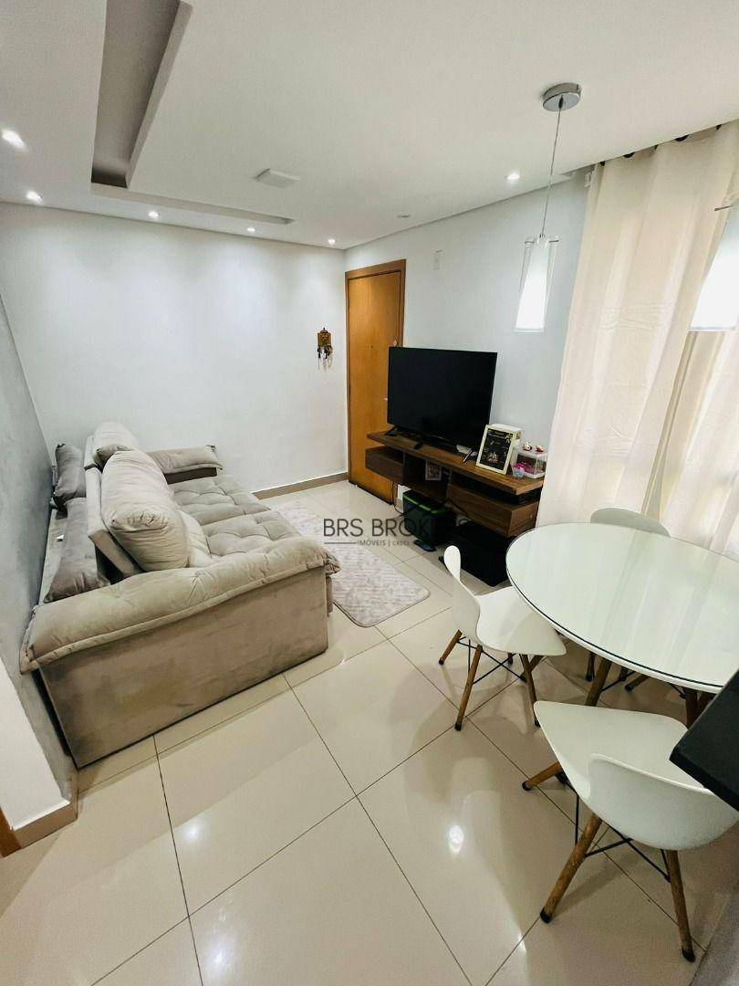 Apartamento à venda com 2 quartos, 38m² - Foto 2