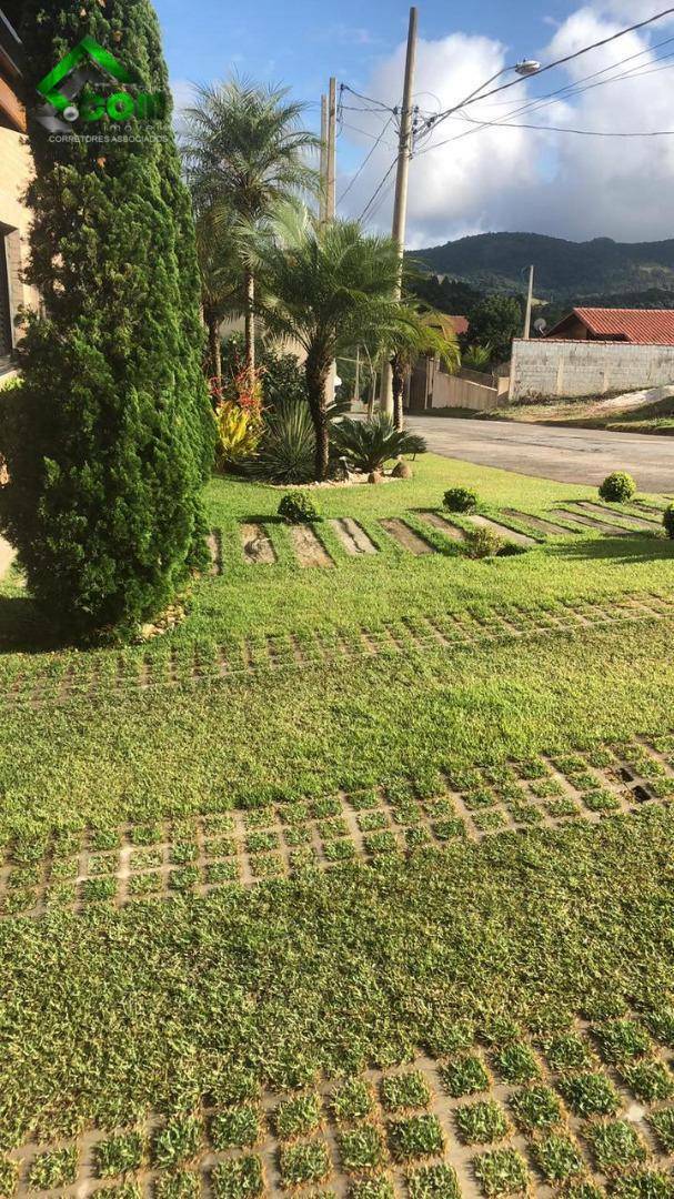Casa à venda com 3 quartos, 300m² - Foto 31