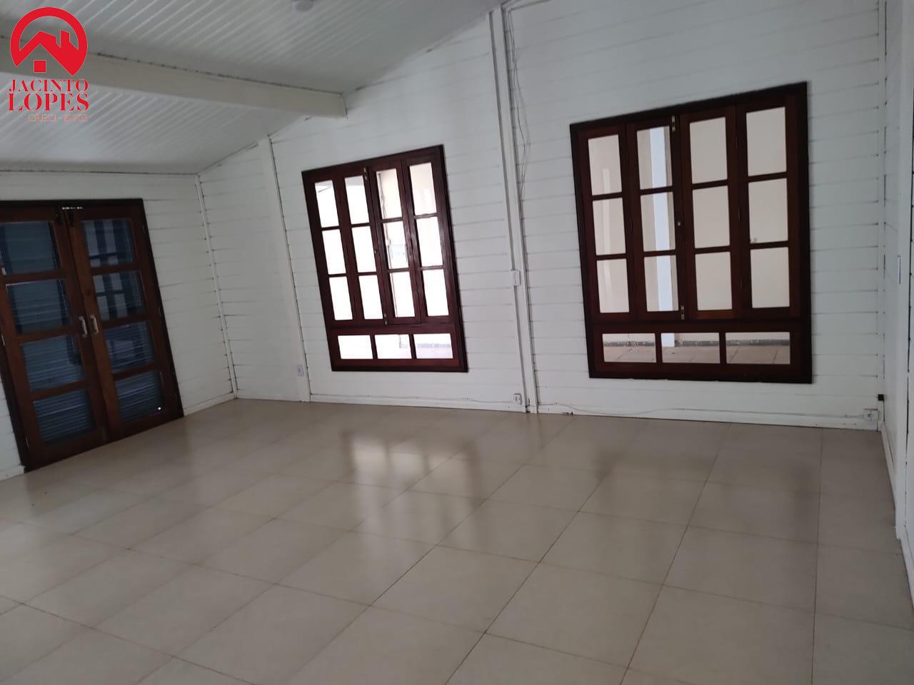 Casa à venda com 3 quartos, 400m² - Foto 56