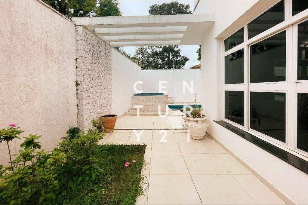 Casa à venda e aluguel com 5 quartos, 600m² - Foto 30