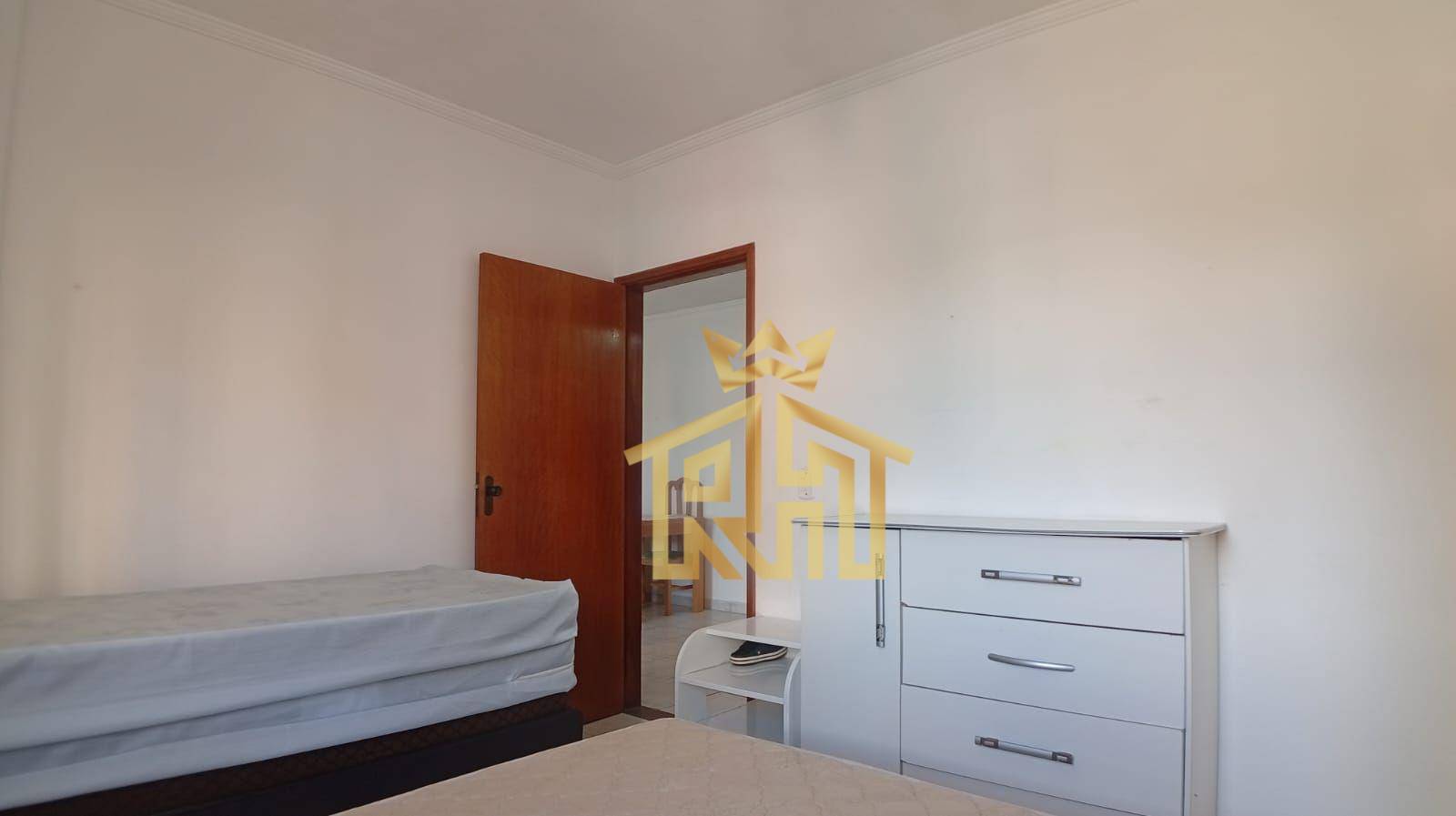 Apartamento à venda com 1 quarto, 45m² - Foto 11