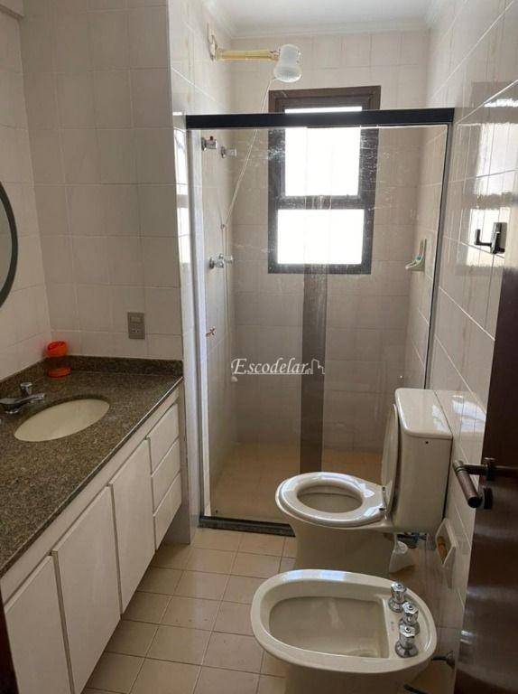 Apartamento à venda com 3 quartos, 148m² - Foto 15