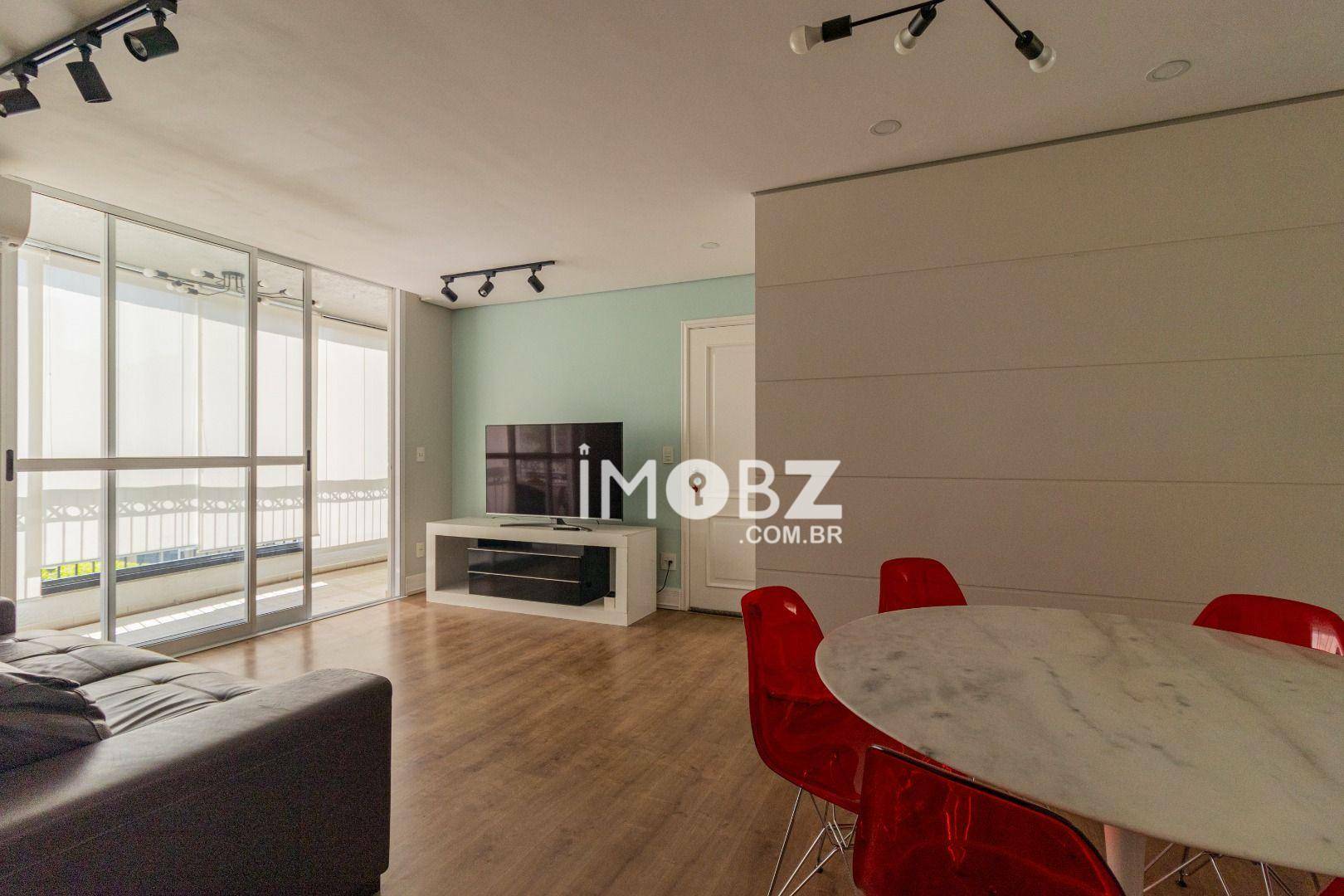 Apartamento à venda com 3 quartos, 112m² - Foto 2