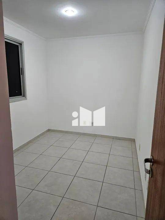 Apartamento à venda com 3 quartos, 78m² - Foto 13