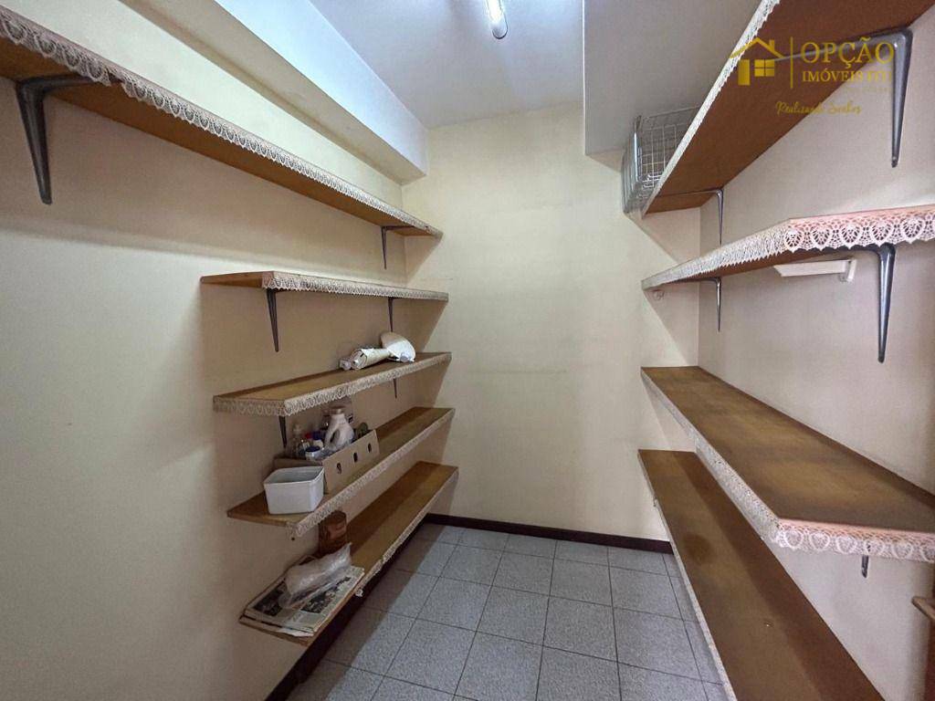 Apartamento à venda com 3 quartos, 190m² - Foto 8