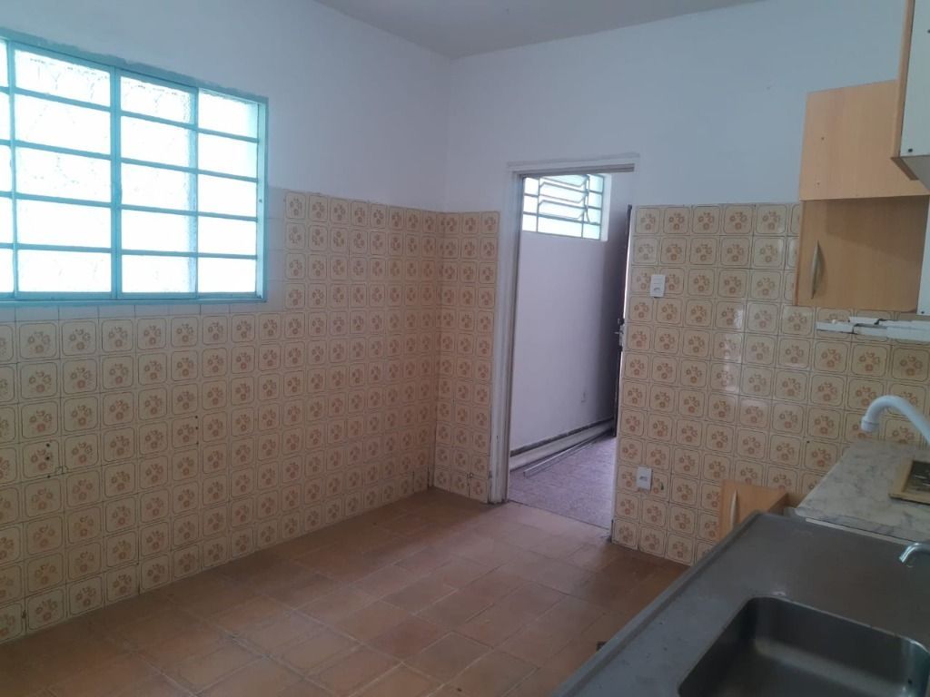 Casa à venda com 3 quartos, 121m² - Foto 11