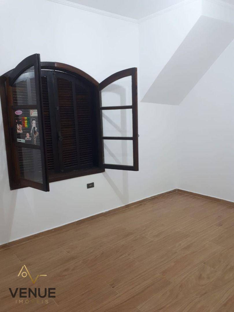 Sobrado à venda com 2 quartos, 200m² - Foto 20