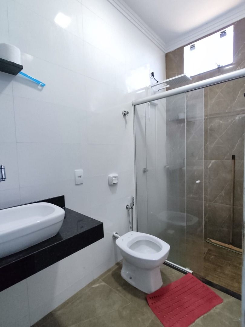 Casa à venda com 2 quartos, 80m² - Foto 4