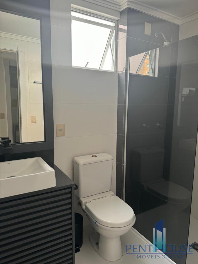 Apartamento para alugar com 3 quartos, 104m² - Foto 18