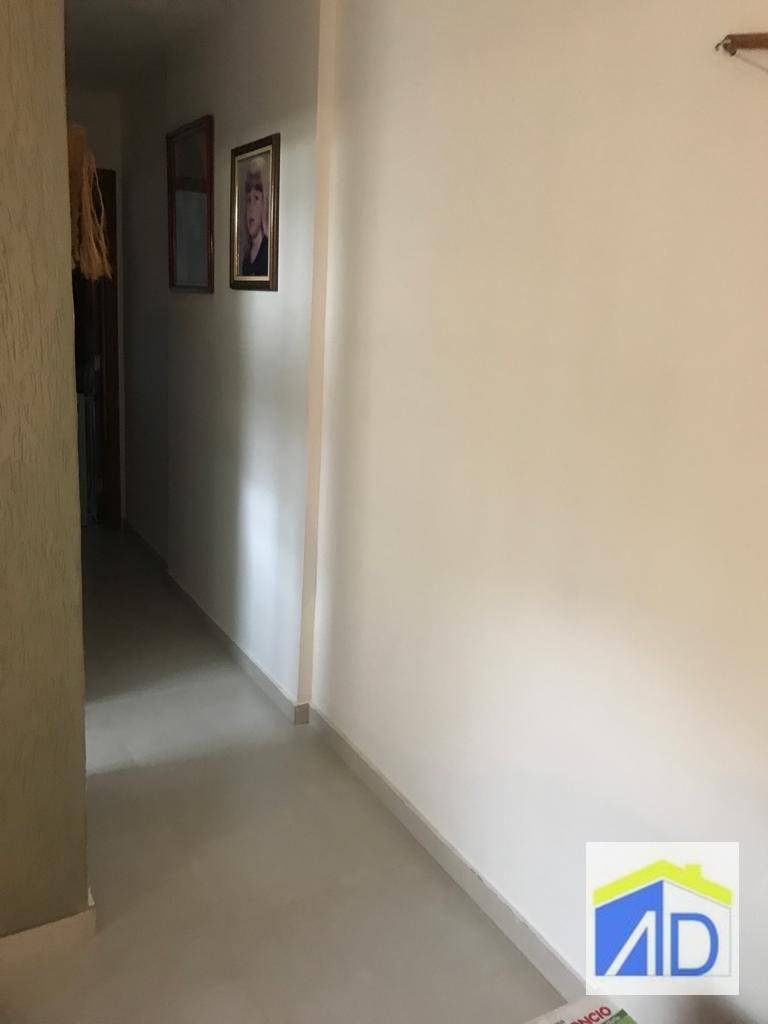 Apartamento à venda com 2 quartos, 55m² - Foto 17