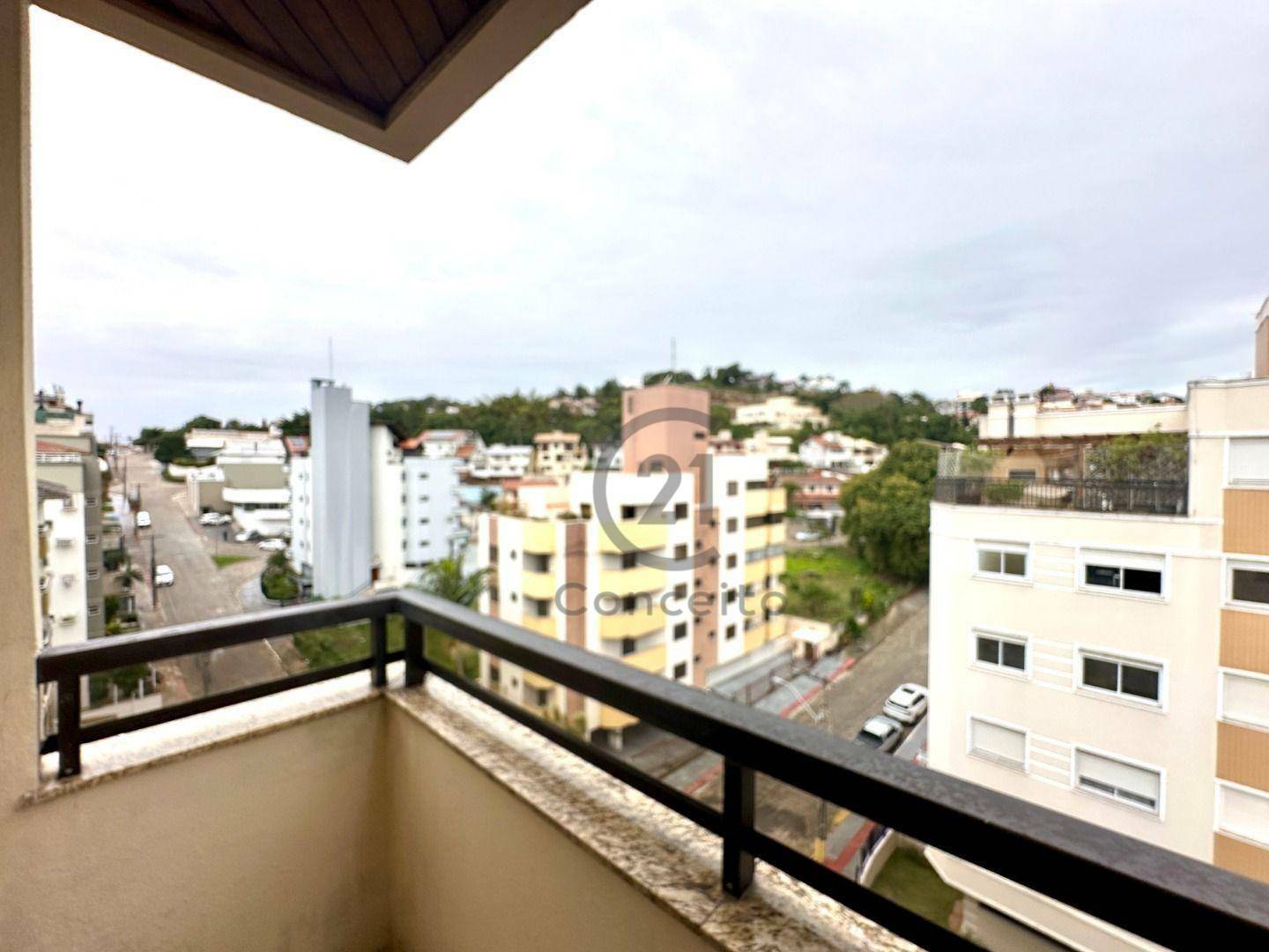 Apartamento à venda com 3 quartos, 212m² - Foto 17