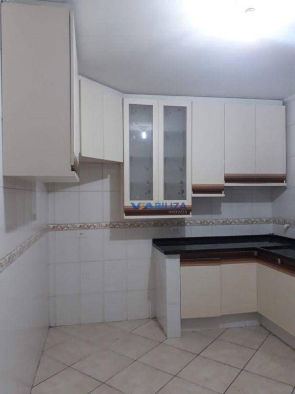 Sobrado à venda com 3 quartos, 200m² - Foto 20