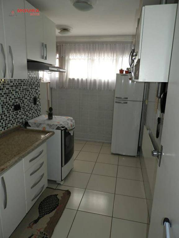 Apartamento à venda com 2 quartos, 61m² - Foto 11