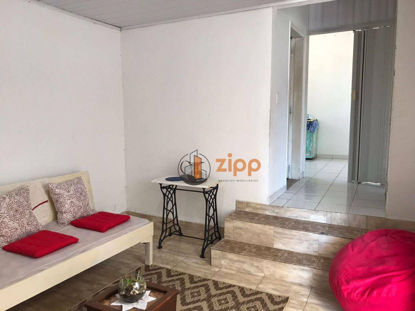 Casa à venda com 4 quartos, 100m² - Foto 3