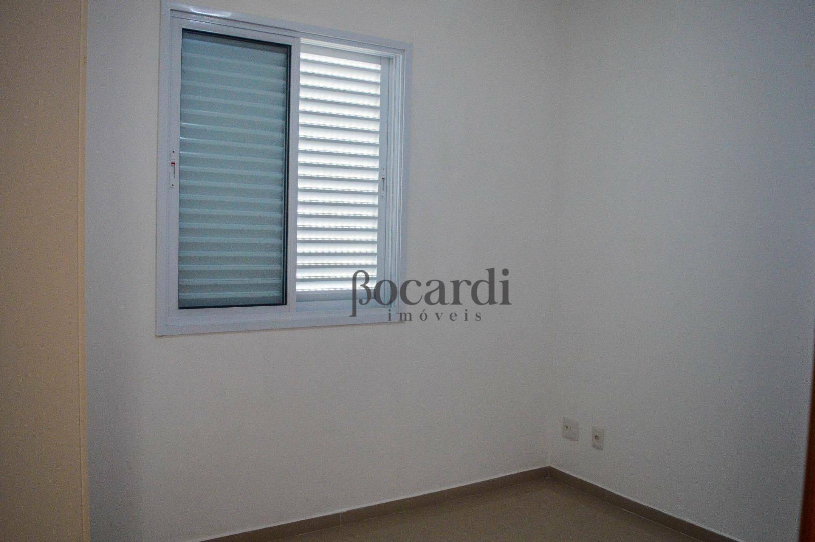 Apartamento para alugar com 2 quartos, 58m² - Foto 6