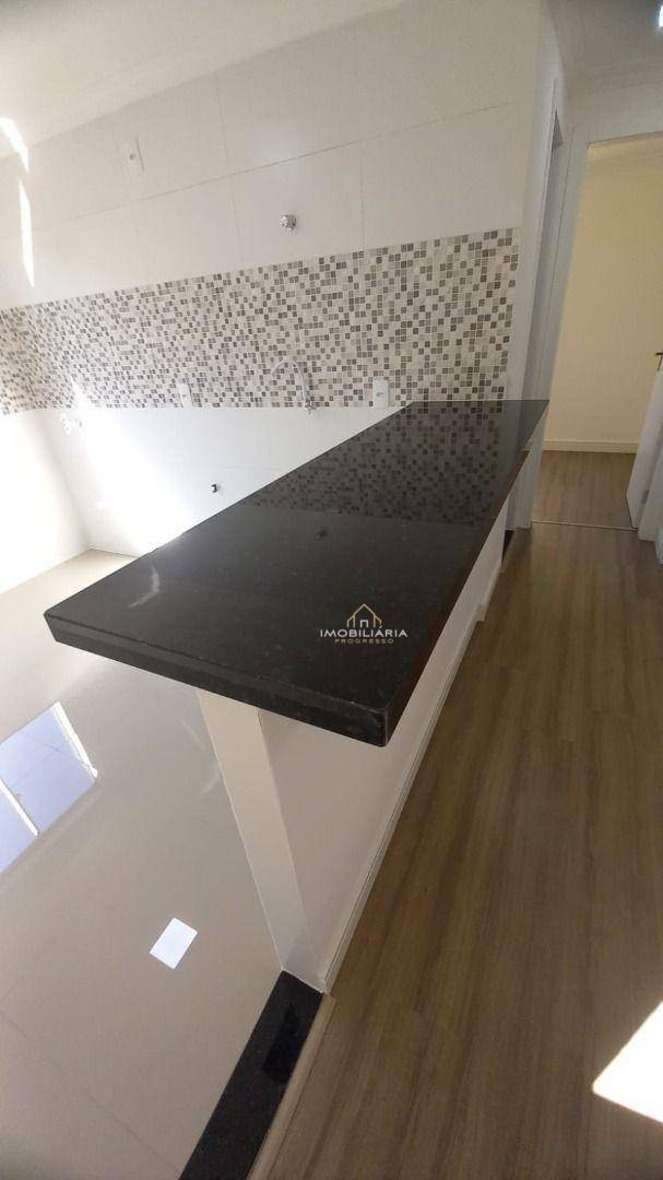 Apartamento à venda com 2 quartos, 42m² - Foto 5