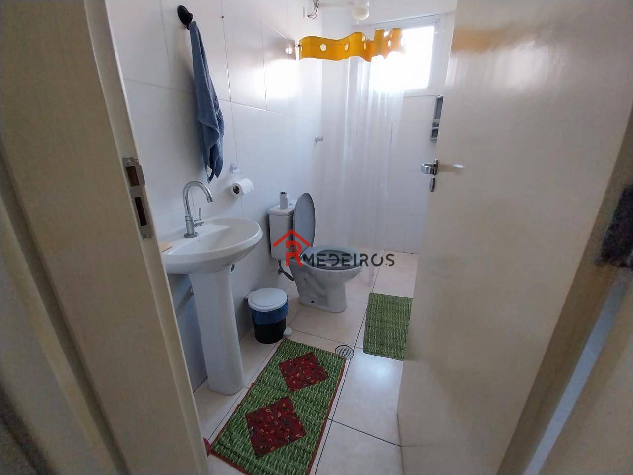 Apartamento à venda com 2 quartos, 75m² - Foto 17