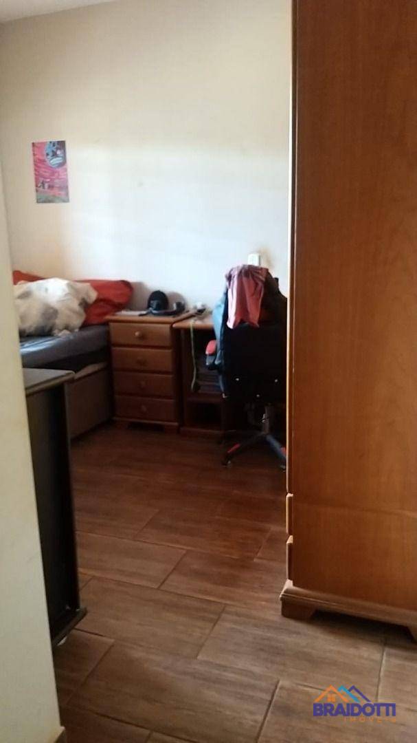 Chácara à venda com 4 quartos, 250m² - Foto 15