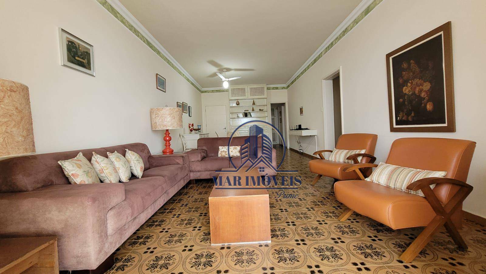 Apartamento à venda com 3 quartos, 130m² - Foto 1