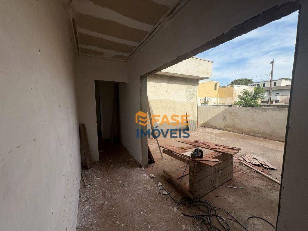 Casa de Condomínio à venda com 3 quartos, 179m² - Foto 17
