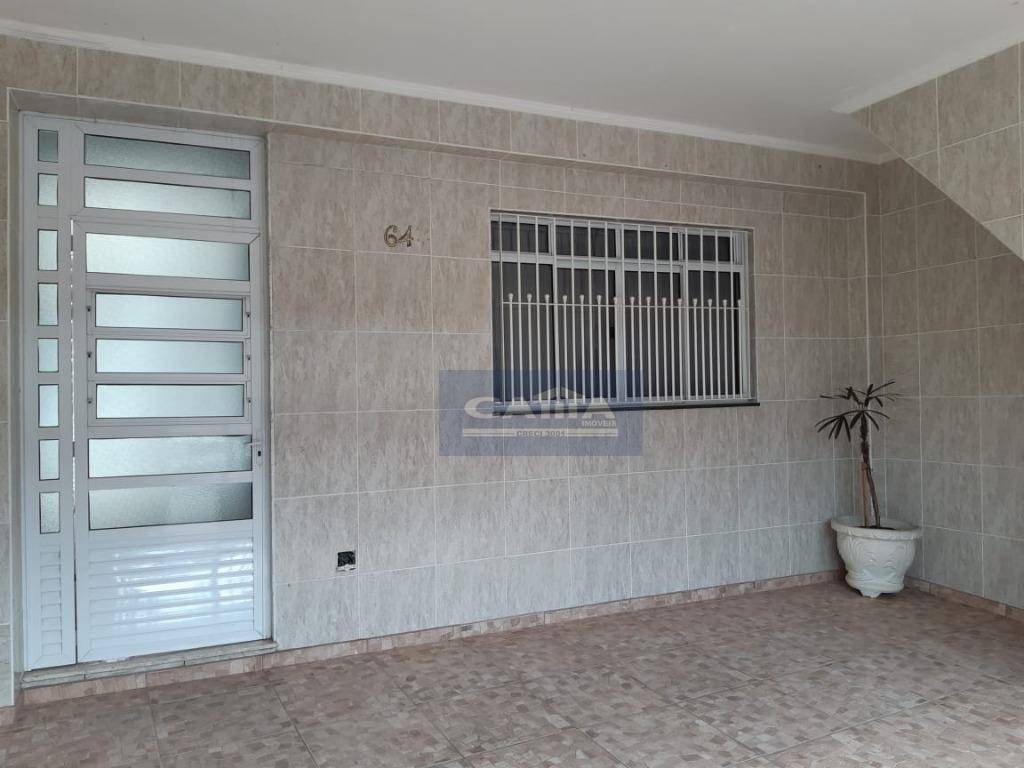 Sobrado à venda com 2 quartos, 120m² - Foto 2