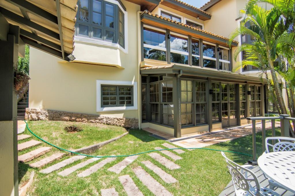 Casa de Condomínio à venda com 3 quartos, 550m² - Foto 11