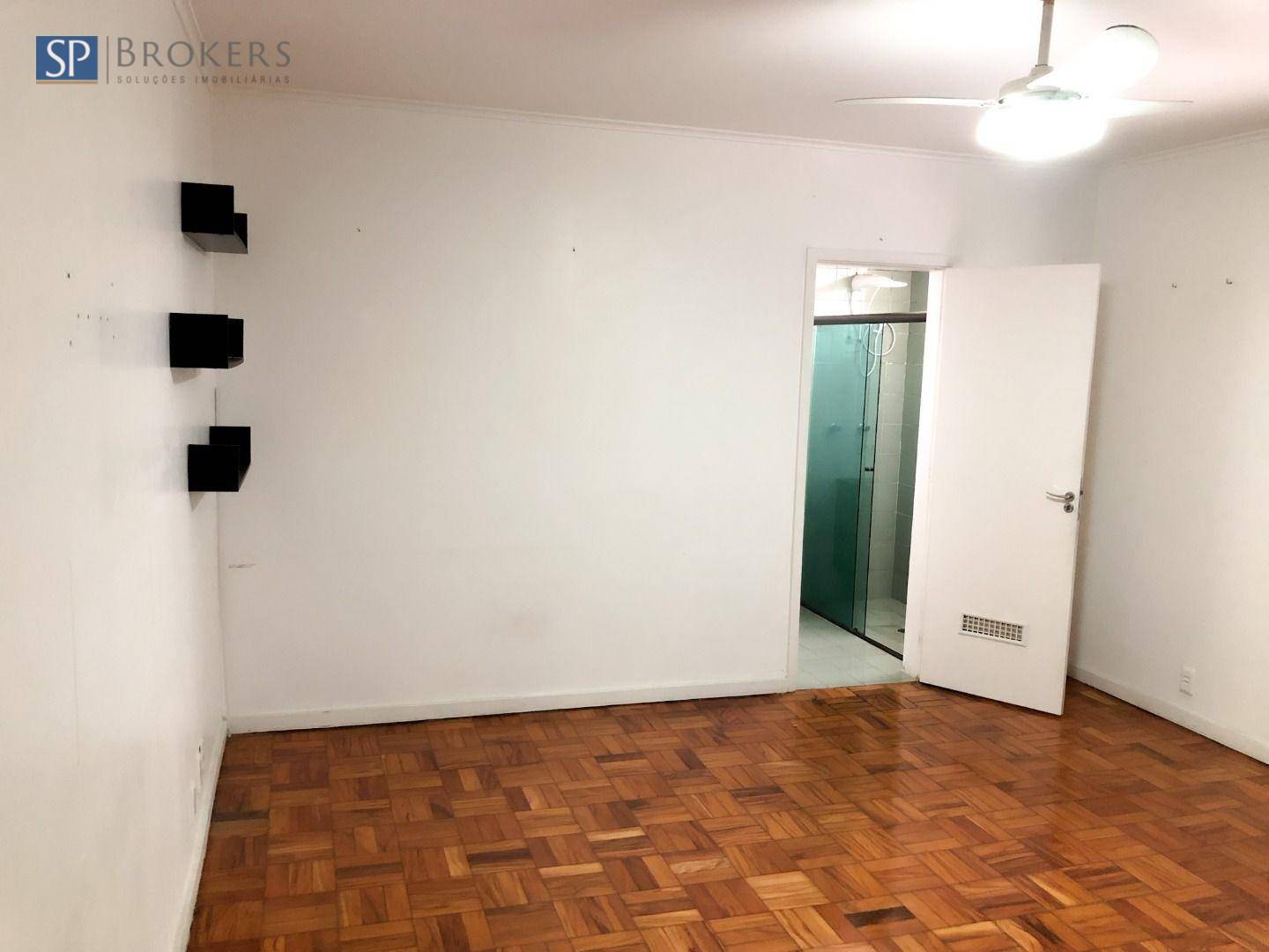 Apartamento para alugar com 3 quartos, 238m² - Foto 18