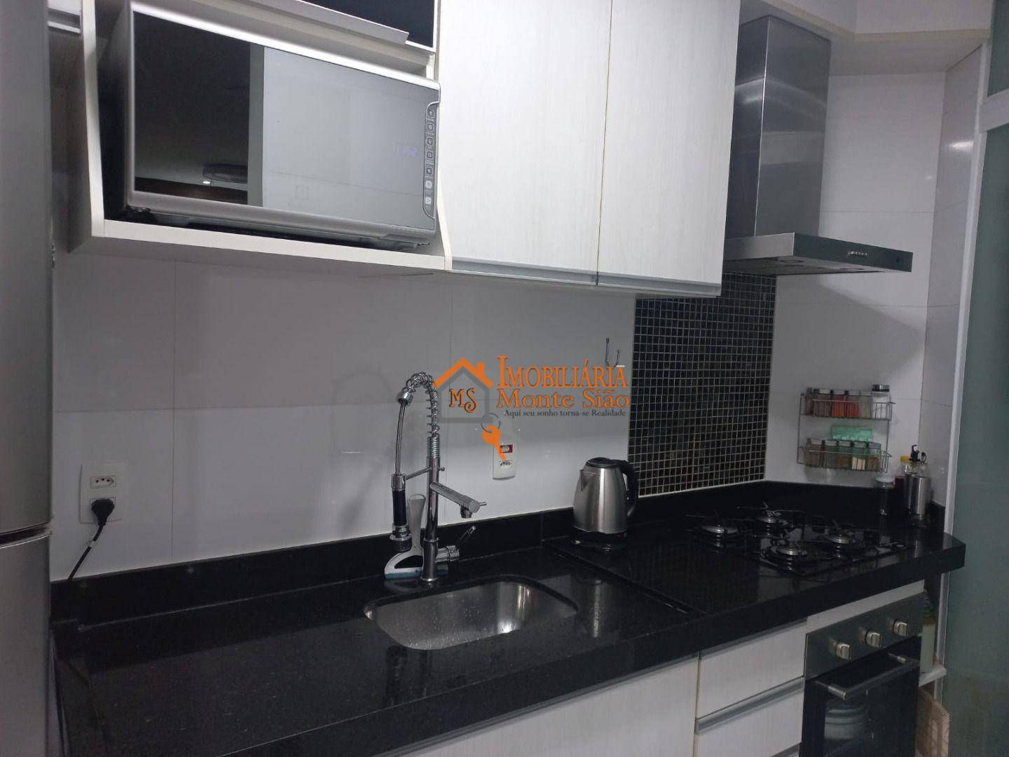 Apartamento à venda com 2 quartos, 65m² - Foto 15