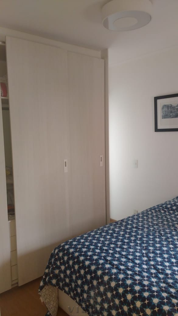 Apartamento à venda com 2 quartos, 75m² - Foto 19