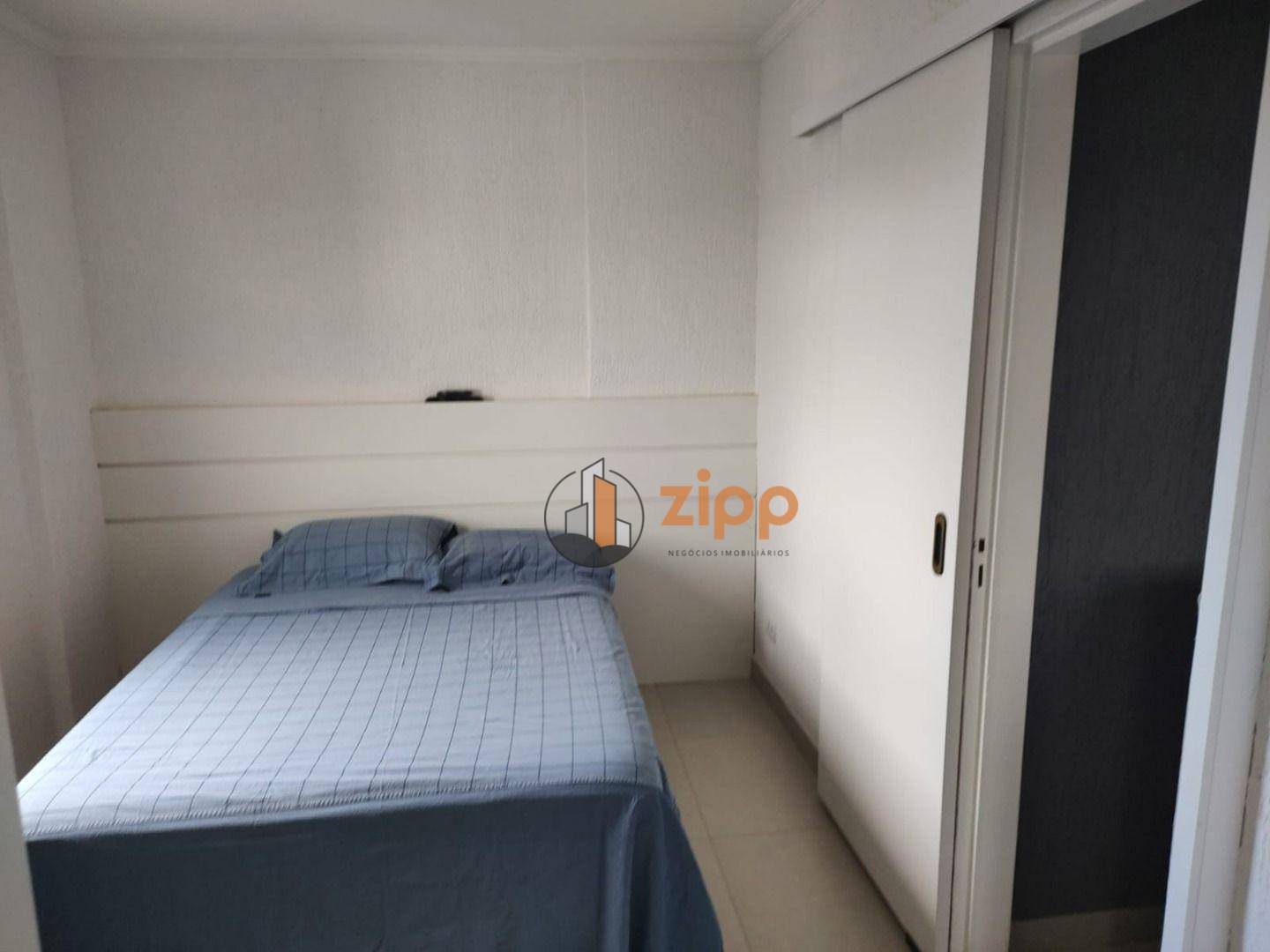 Apartamento à venda com 2 quartos, 65m² - Foto 37