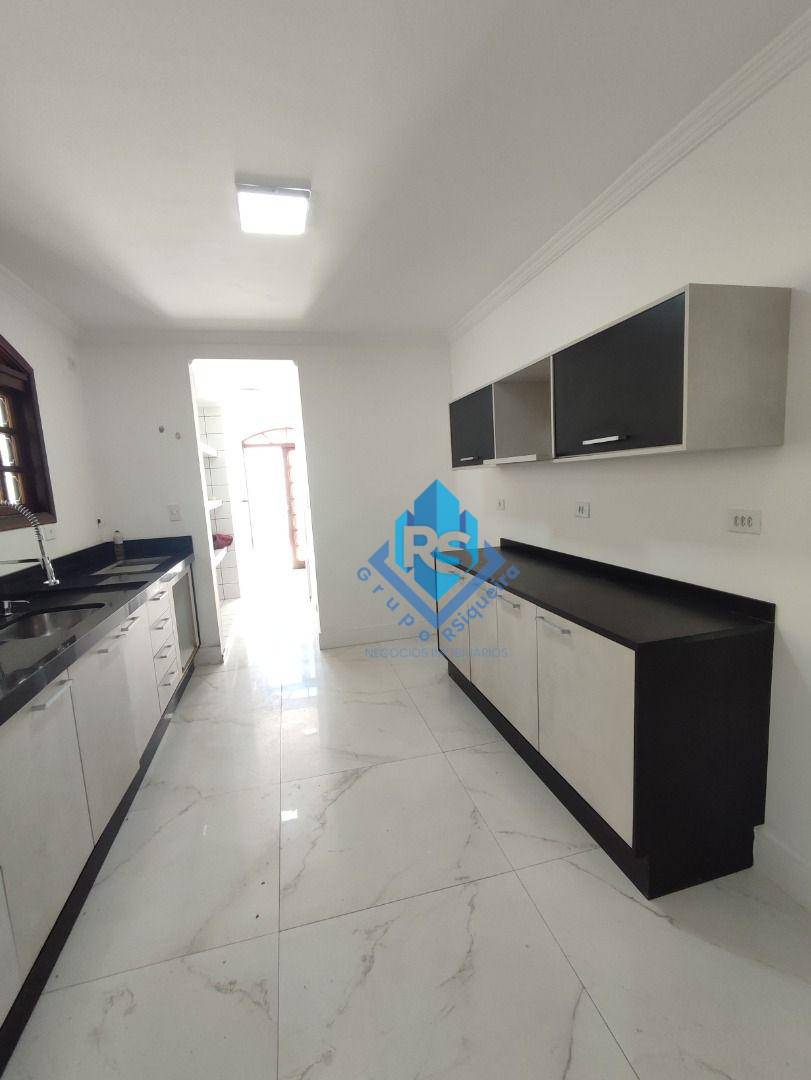 Sobrado à venda e aluguel com 3 quartos, 264m² - Foto 11