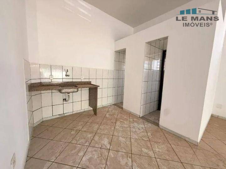 Loja-Salão para alugar, 68m² - Foto 4