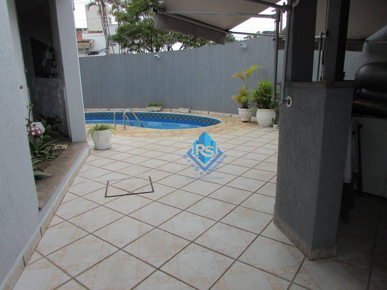 Sobrado à venda com 4 quartos, 350m² - Foto 2